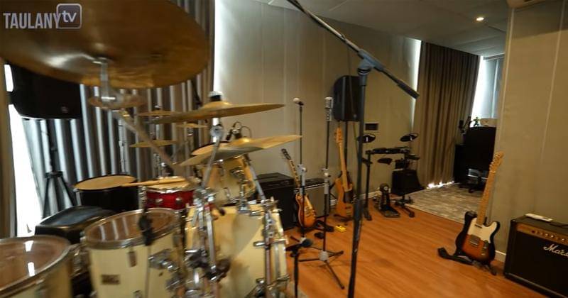 Youtube.com/TAULANY TV