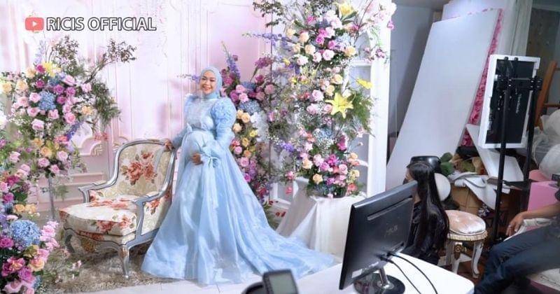 Youtube.com/Ricis Official