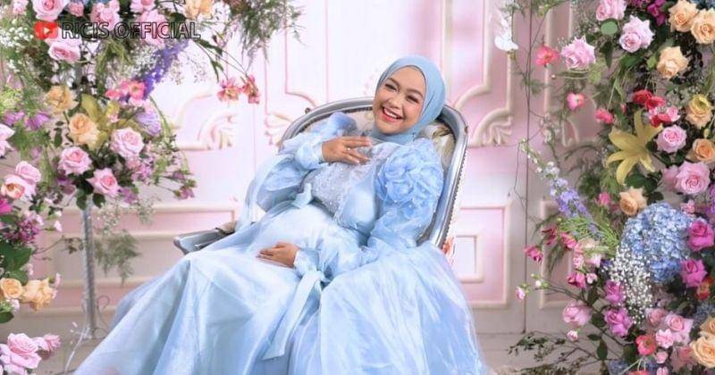 Youtube.com/Ricis Official