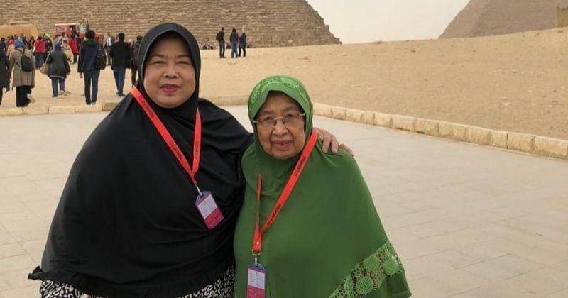 Instagram.com/Desyratnasariterdepan