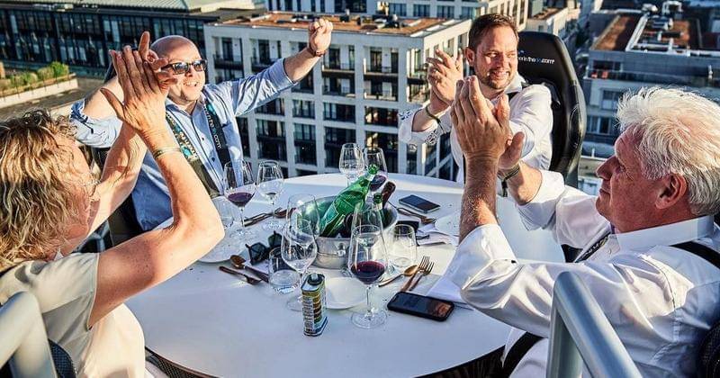 instagram.com/dinnerinthesky_official