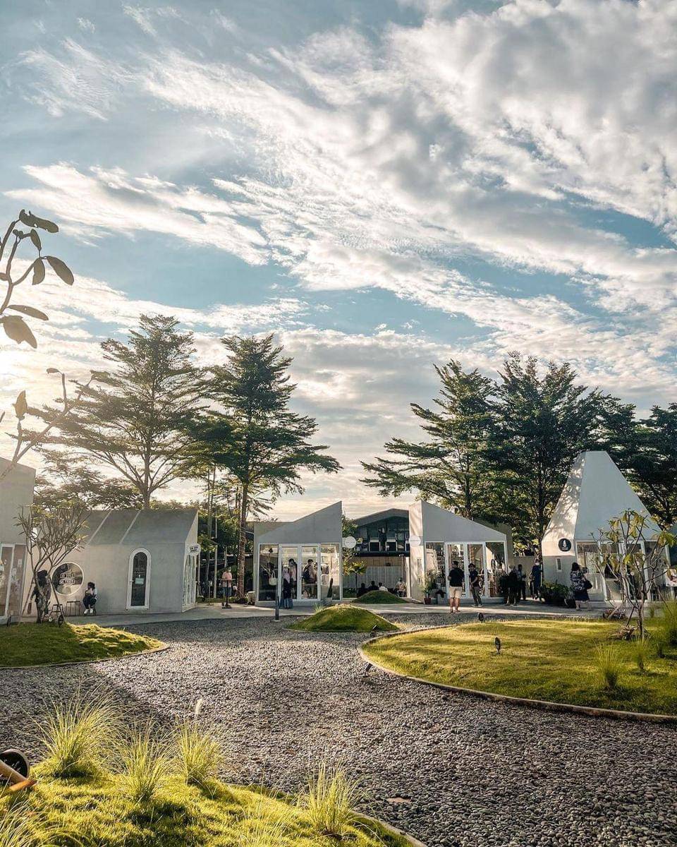 Instagram.com/kumulo.bsd