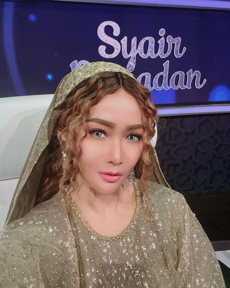 Instagram.com/inul.d