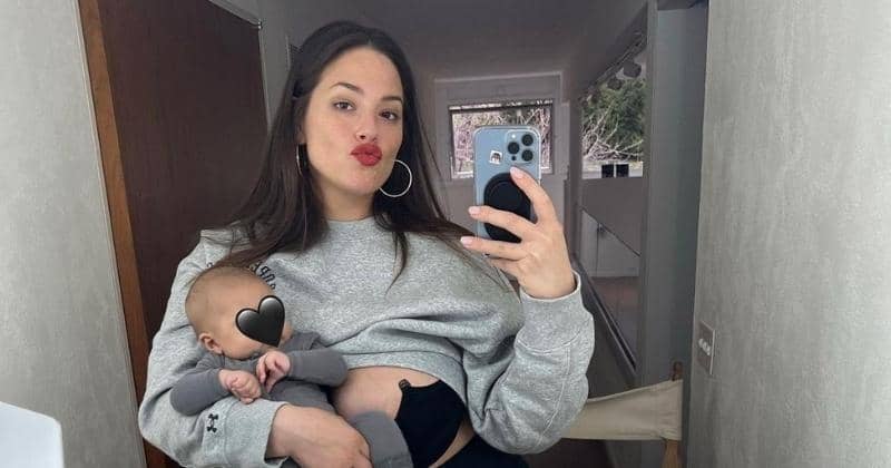 Instagram.com/ashleygraham