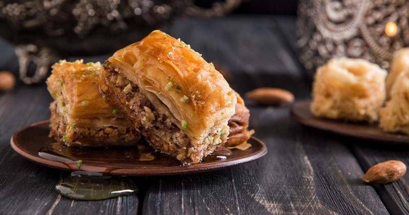 beewellhoneyfarm.com