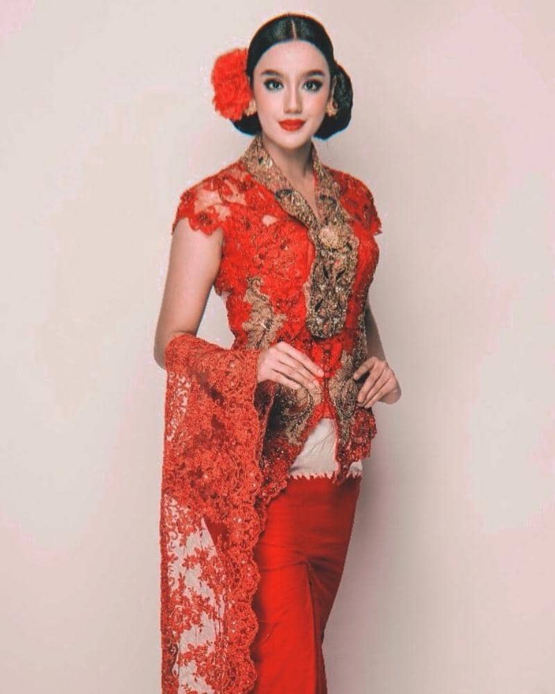 Instagram.com/intanaletrino