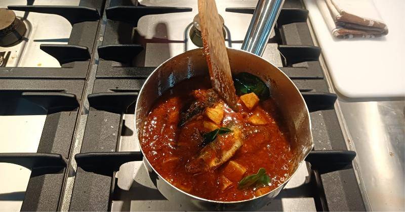 Popmama com/Onic Metheany