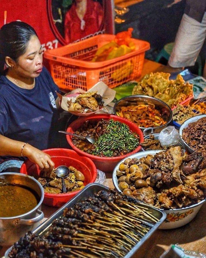 Instagram.com/henjiwong