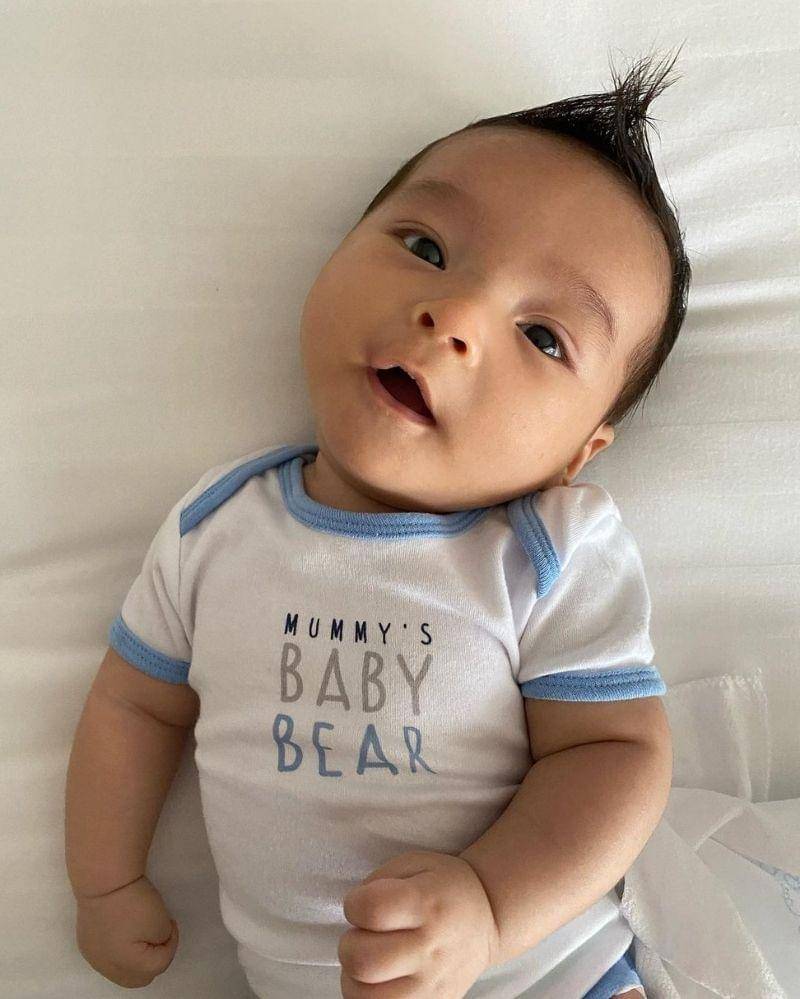 Instagram.com/aizeniskandar