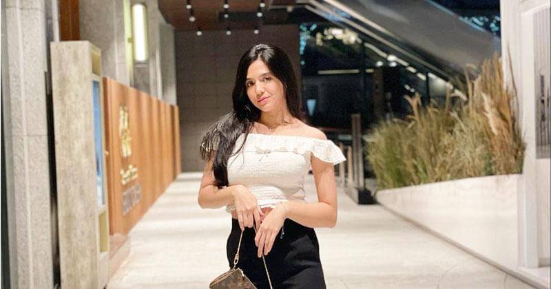 Instagram.com/putriuna