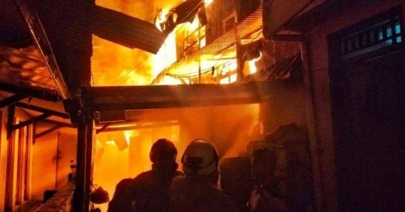 Twitter.com/humasjakfire