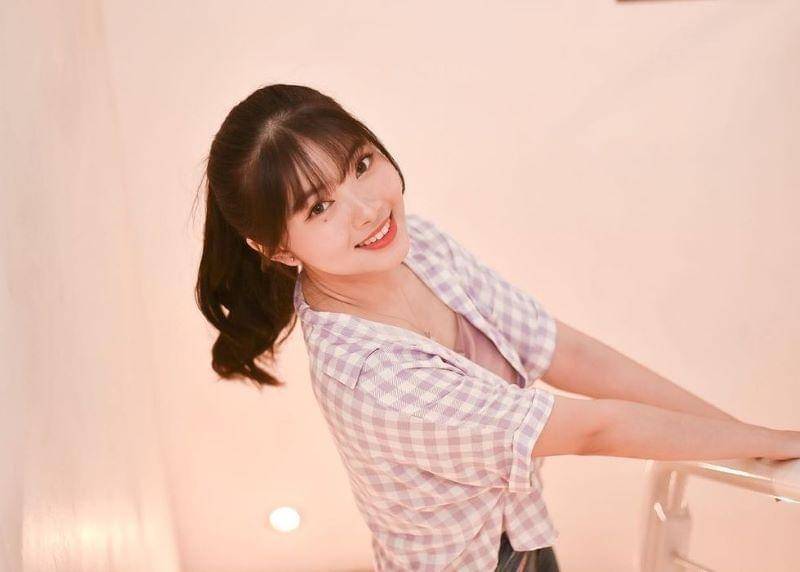 Instagram.com/jkt48.fiony