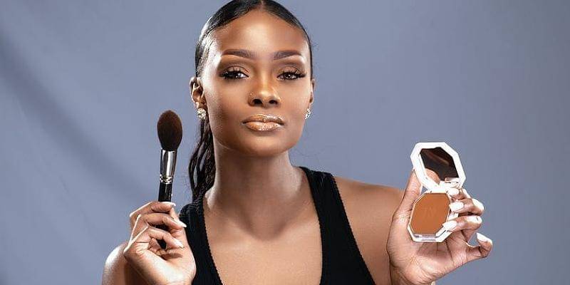 Pexels/Jennifer Denise