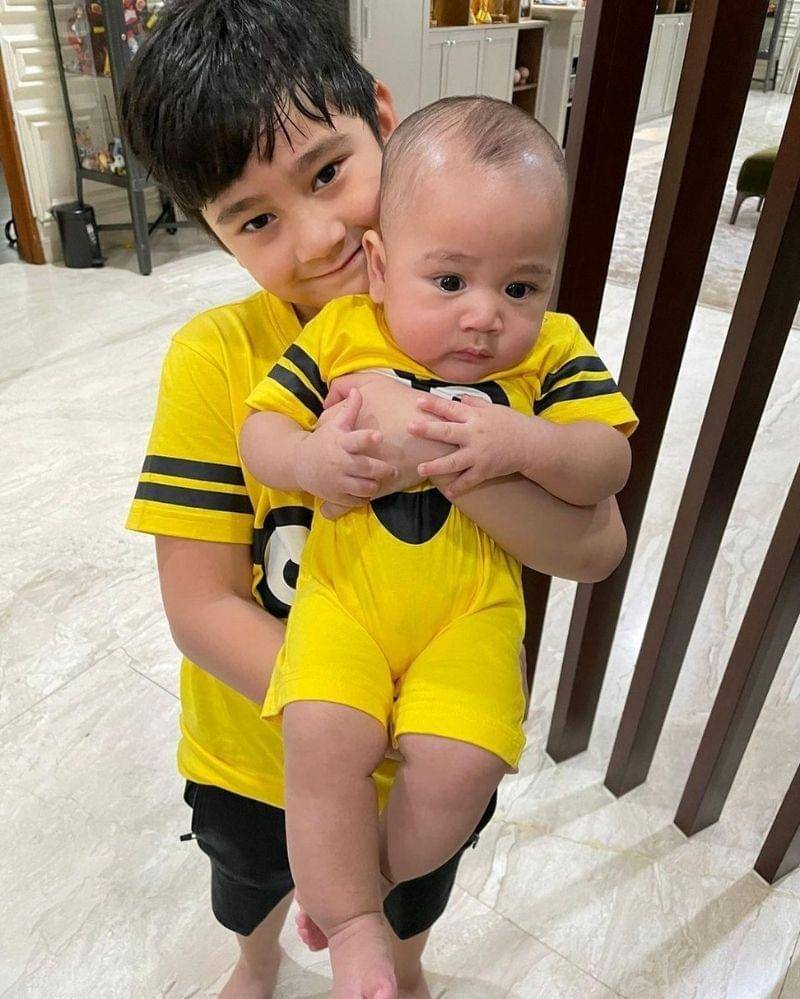 Instagram.com/Raffinagita1717