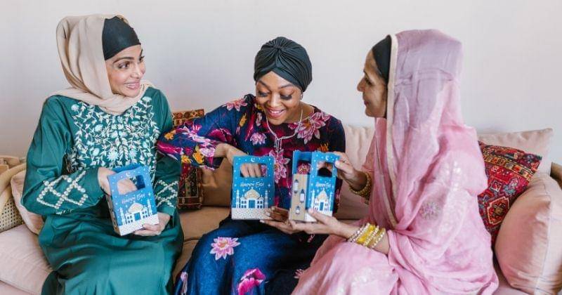 Pexels/RODNAE Production