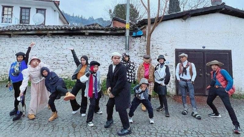 Instagram.com/genhalilintar