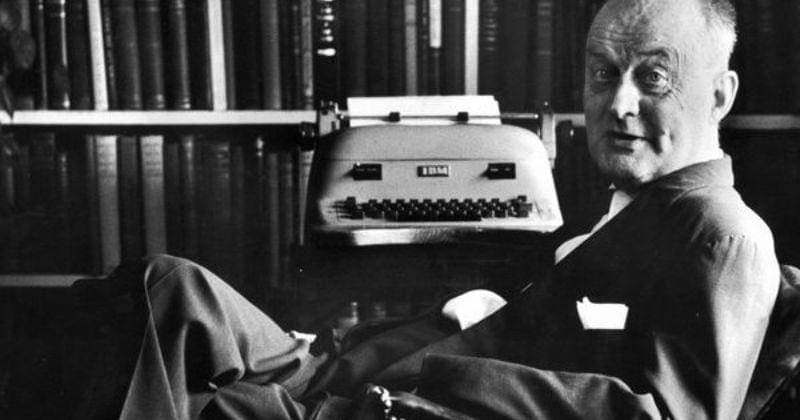 politicaltheology.com