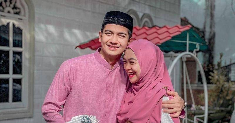 Instagram.com/ Riaricis1795