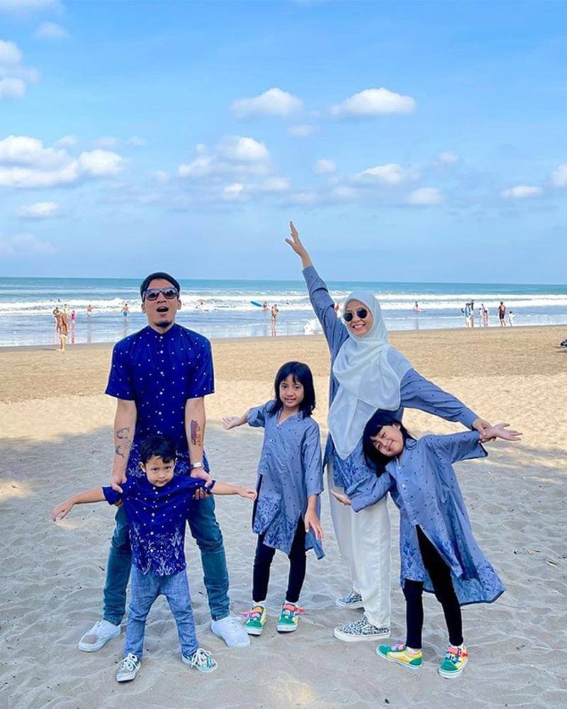 Instagram.com/desta80s