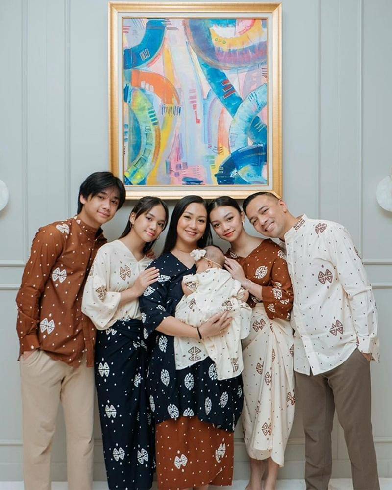 Instagram.com/riafinola