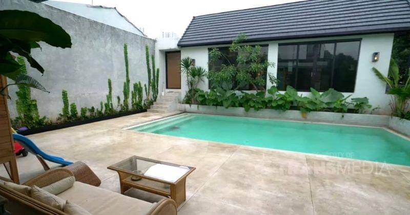 Youtube.com/TRANS TV Official