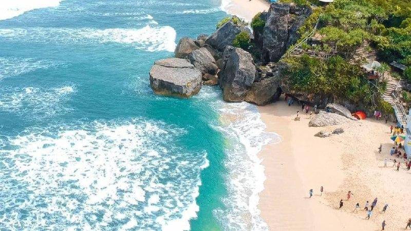 Instagram.com/travelmurahjogja