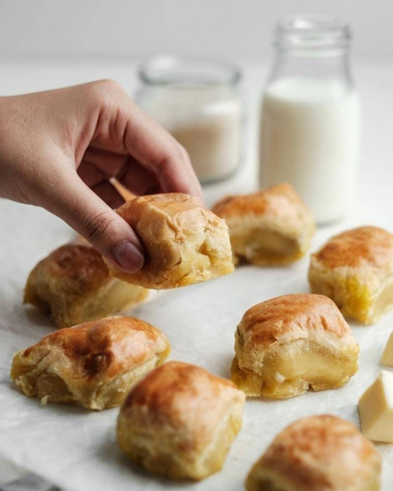 Instagram.com/kartikasaribakery