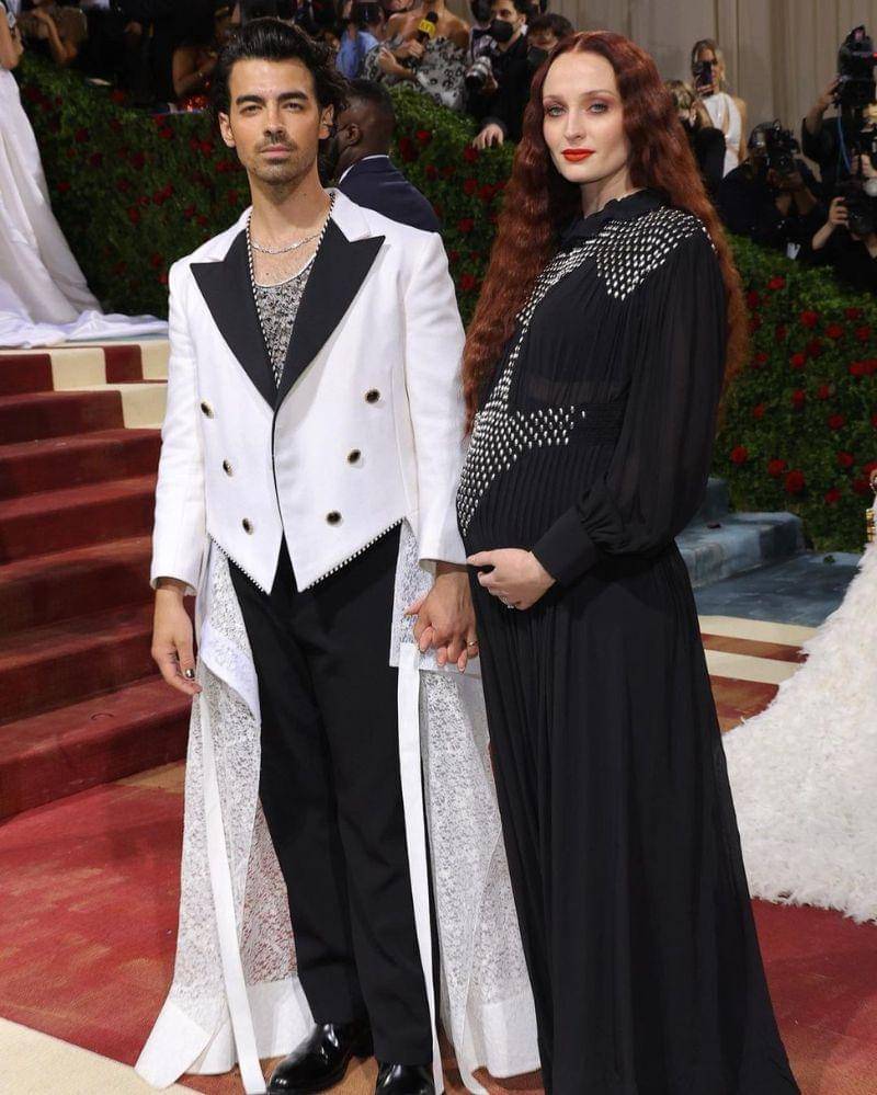 Instagram.com/metgalaofficial