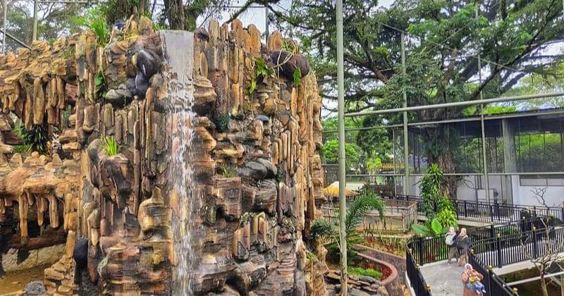 Instagram.com/adhmifauzan