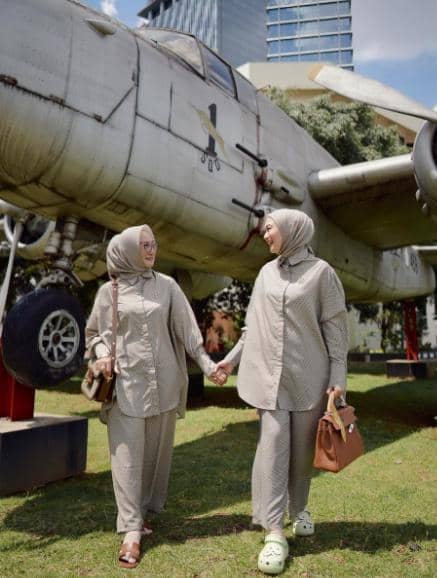 Instagram.com/indahnadapuspita