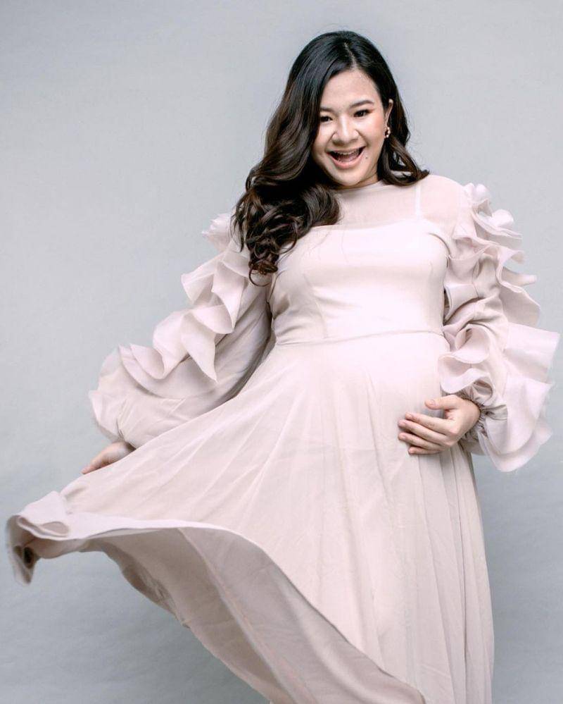 Instagram.com/byreniayu