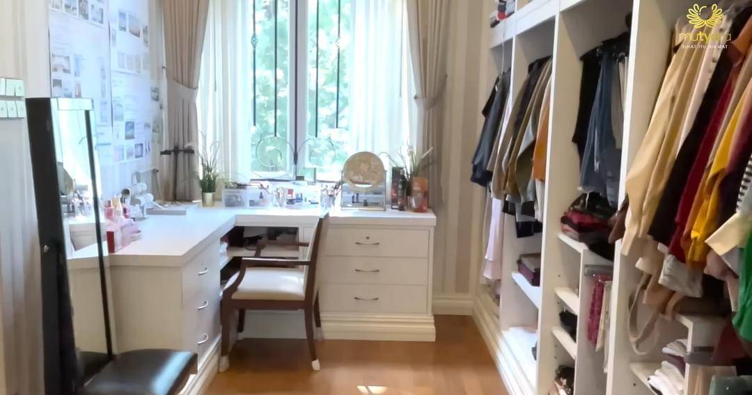 YouTube.com/THE TYA'S FAMILY