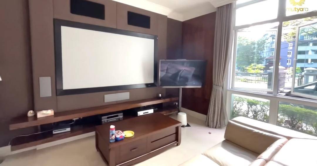 YouTube.com/THE TYA'S FAMILY