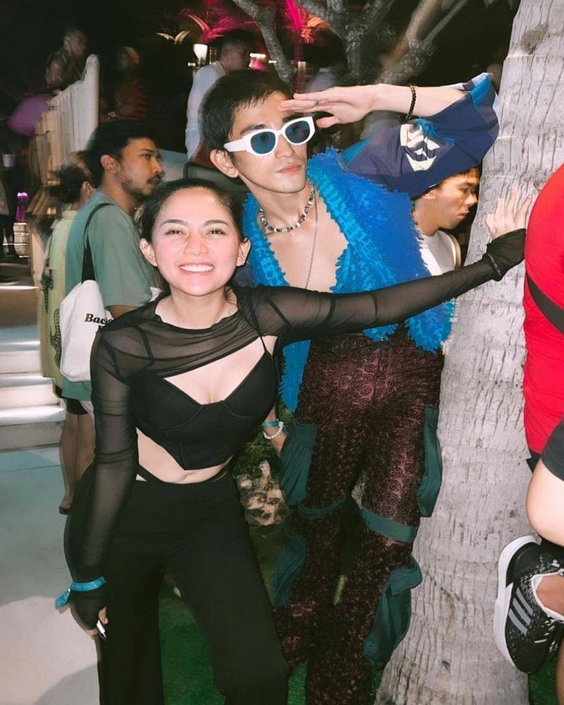 Instagram.com/rachelvennya