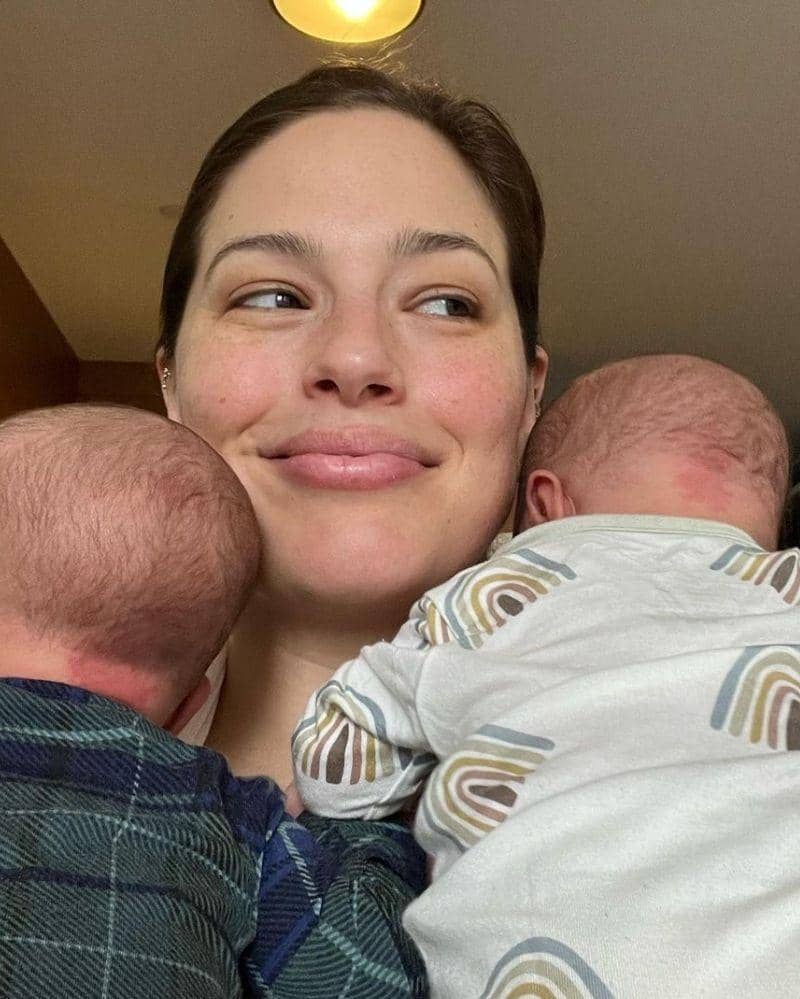 Instagram.com/ashleygraham