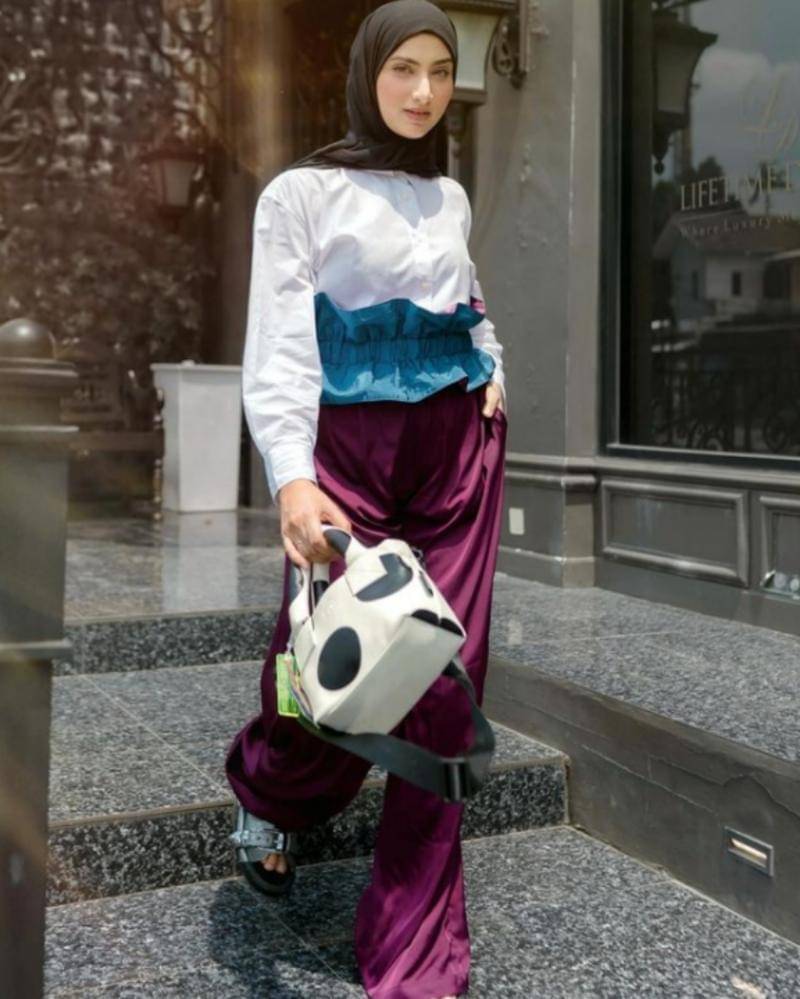 Instagram.com/miraagile