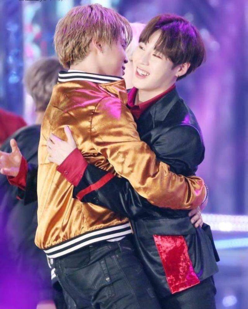 Twitter.com/babymimiv