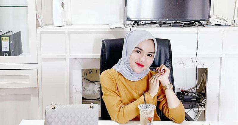 Instagram.com/medinazein