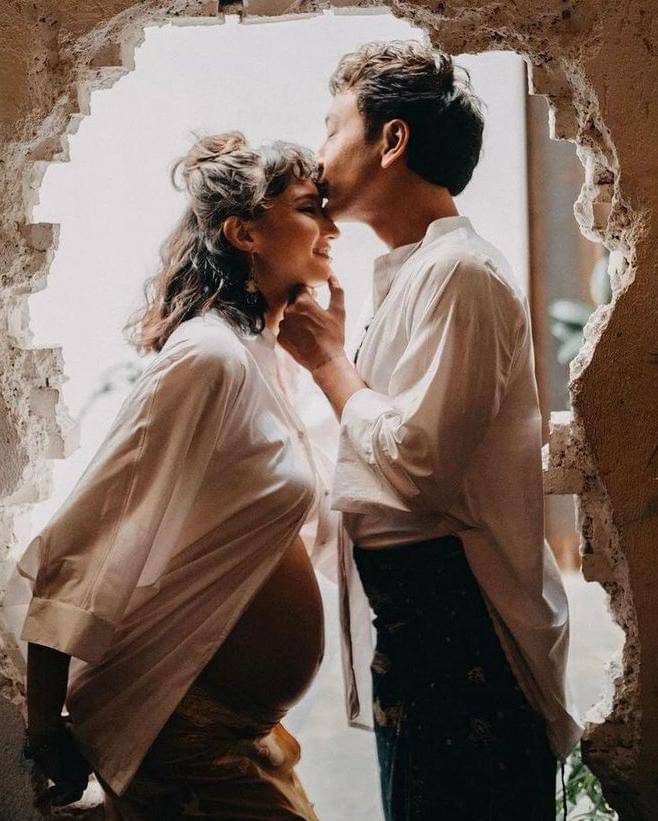 Instagram.com/nadinelist