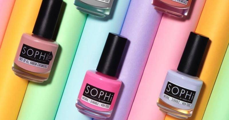 Instagram/sophinailpolish