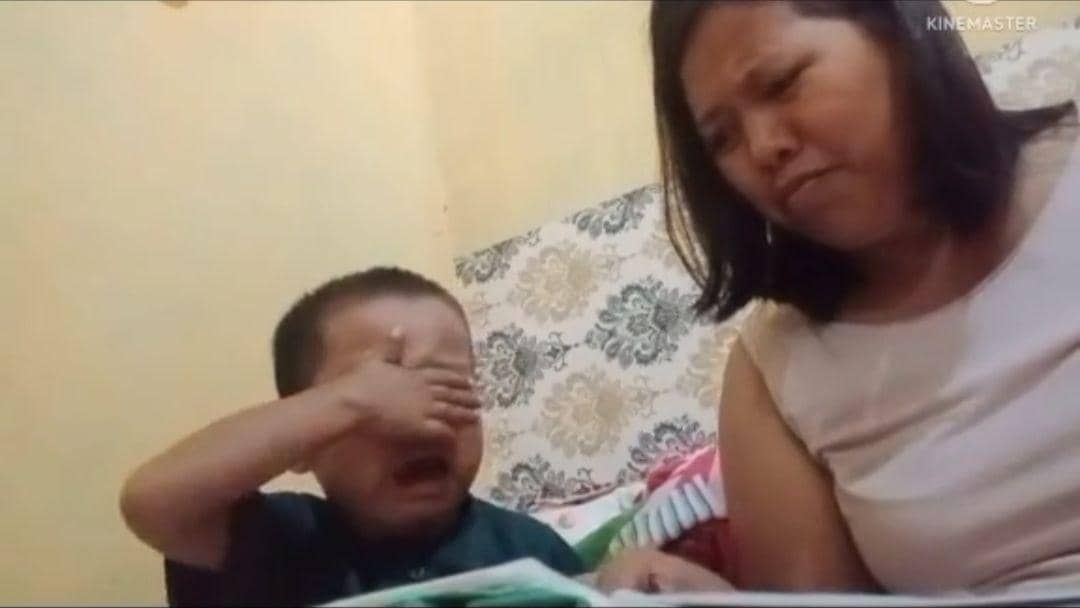 Tiktok.com/@friskasarisimanjuntak