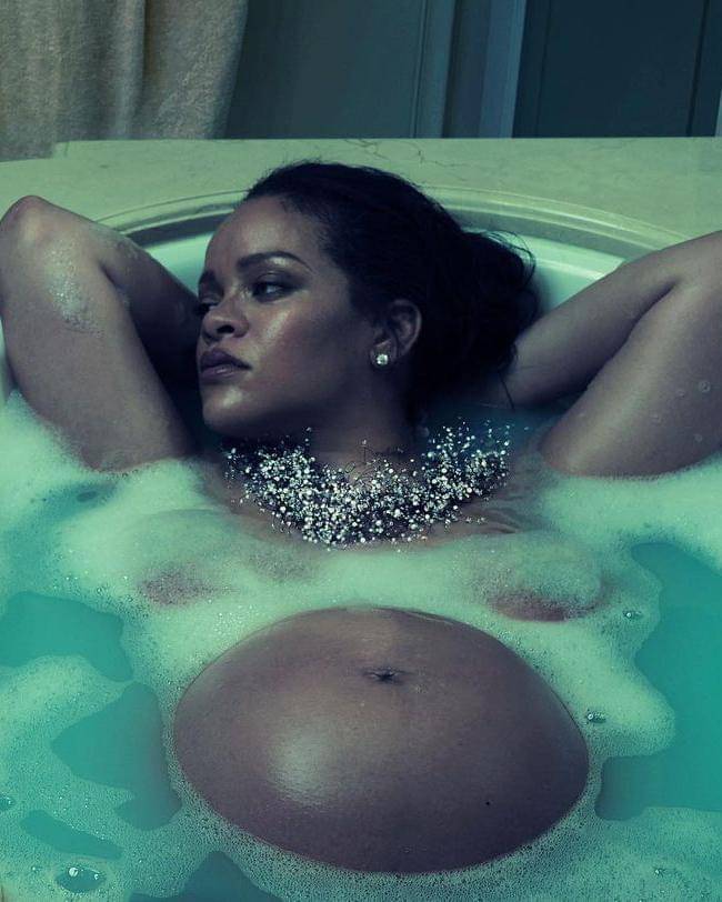 Instagram.com/badgalriri