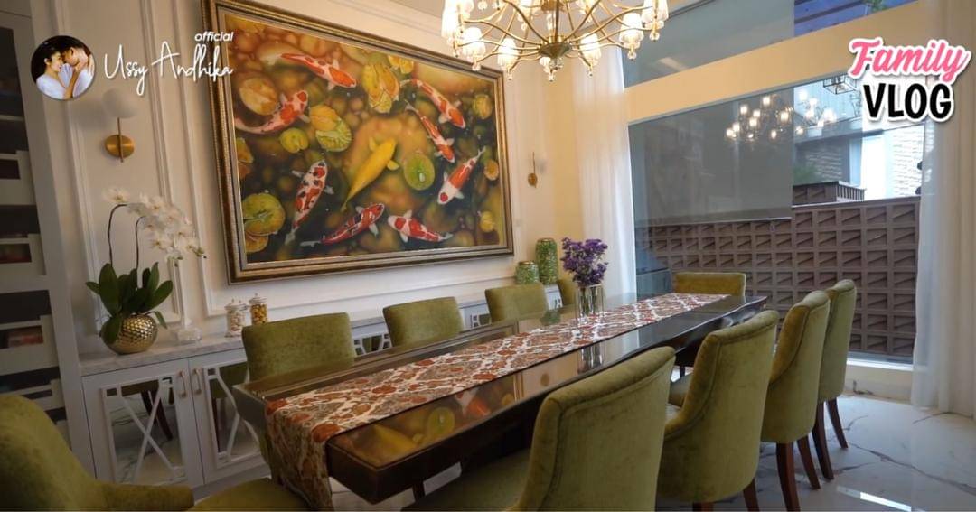 Youtube.com/Ussy Andhika Official