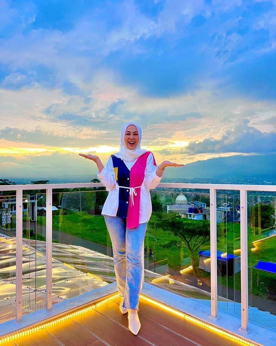 Instagram.com/shantydenny