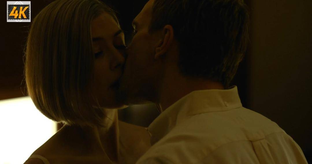 YouTube.com/4K Music On