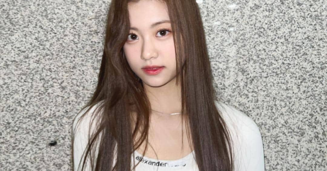 Twitter.com/IM_LESSERAFIM