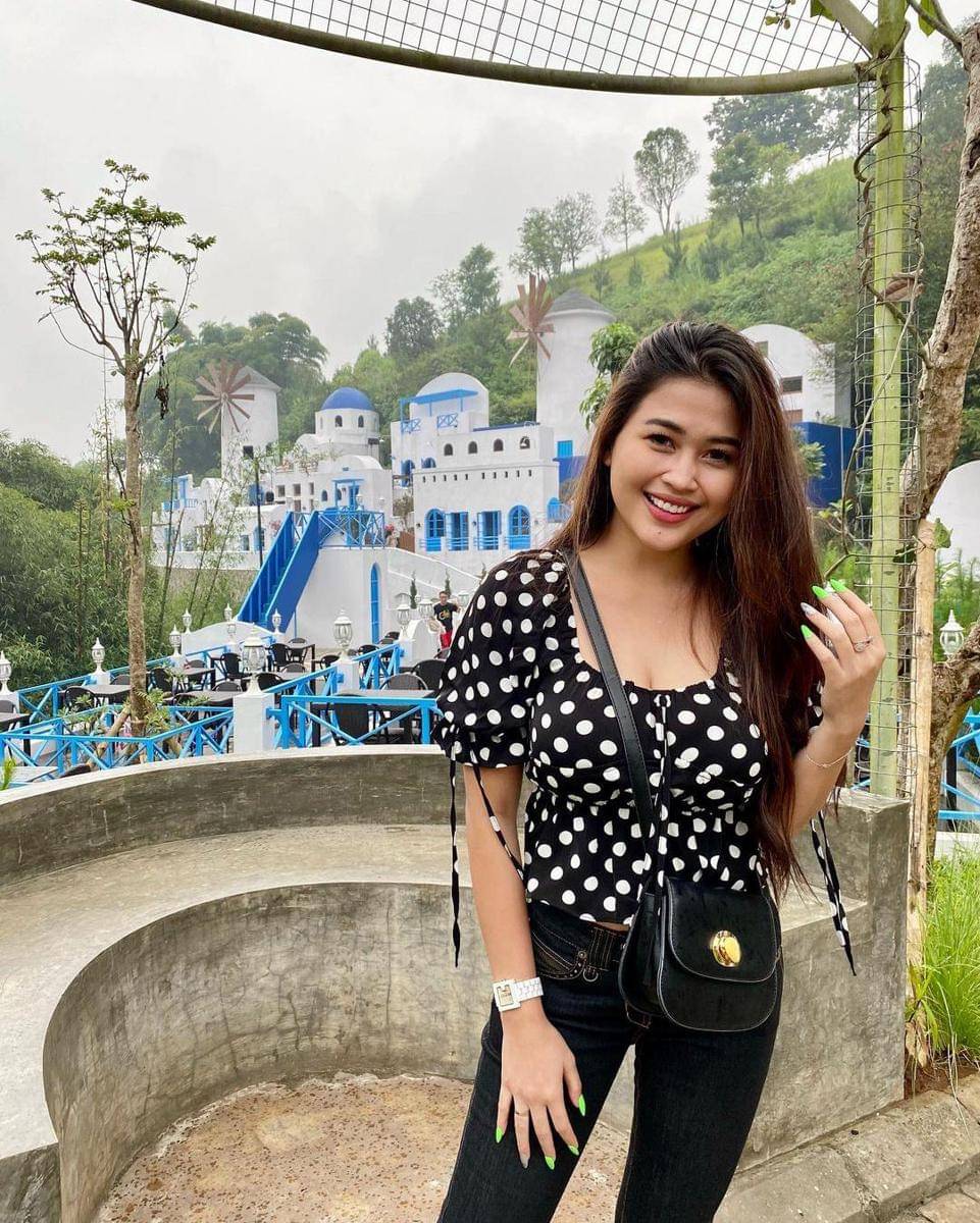 Instagram.com/ovyratuserigala