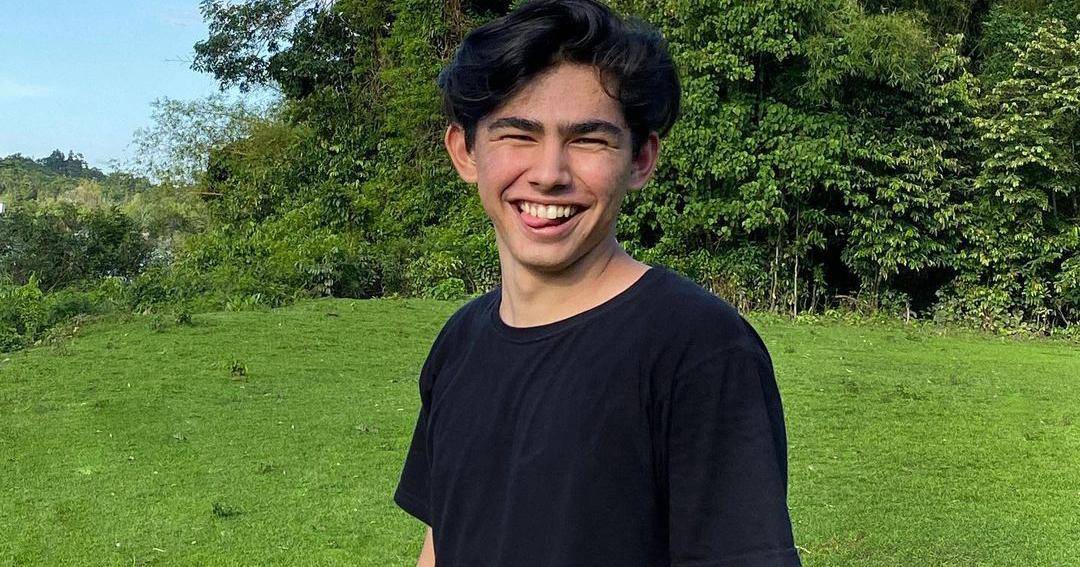 Instagram.com/andrewkalaweit