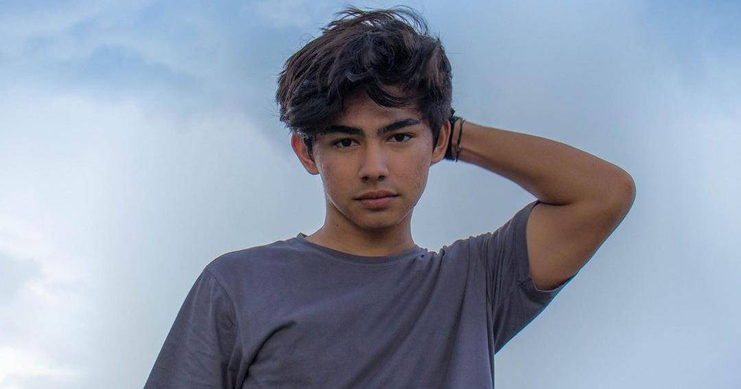 Instagram.com/andrewkalaweit