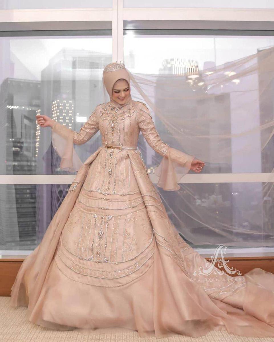 Instagram.com/cutratumeyriska